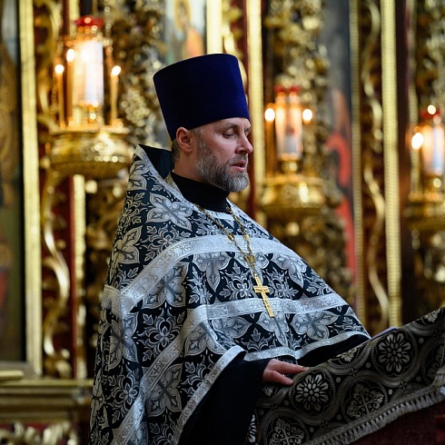 Митрополит Арсений совершил чтение Великого покаянного канона в Свято-Троицком кафедральном соборе